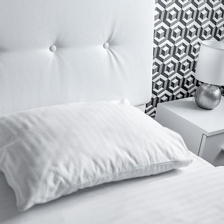 Apartment On Lesya Ukrainka Лвив Екстериор снимка