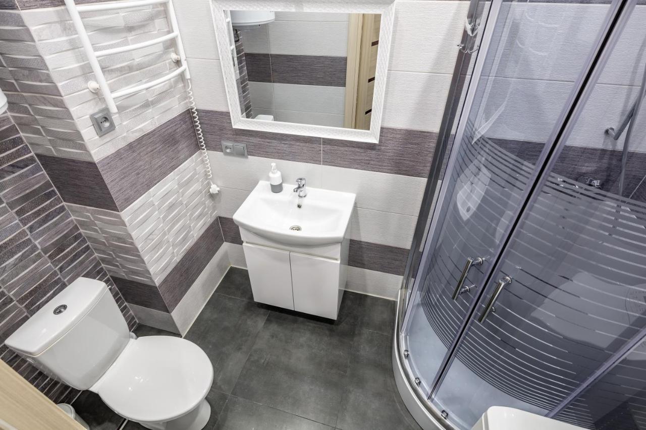 Apartment On Lesya Ukrainka Лвив Екстериор снимка