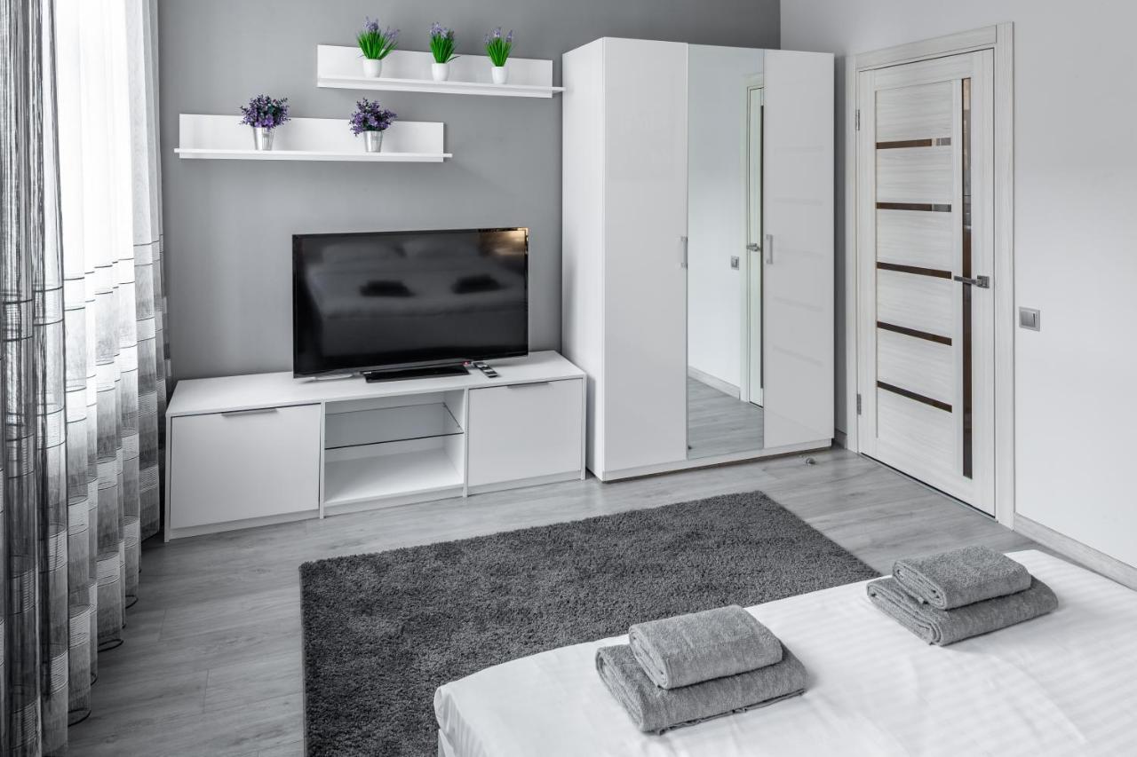 Apartment On Lesya Ukrainka Лвив Екстериор снимка