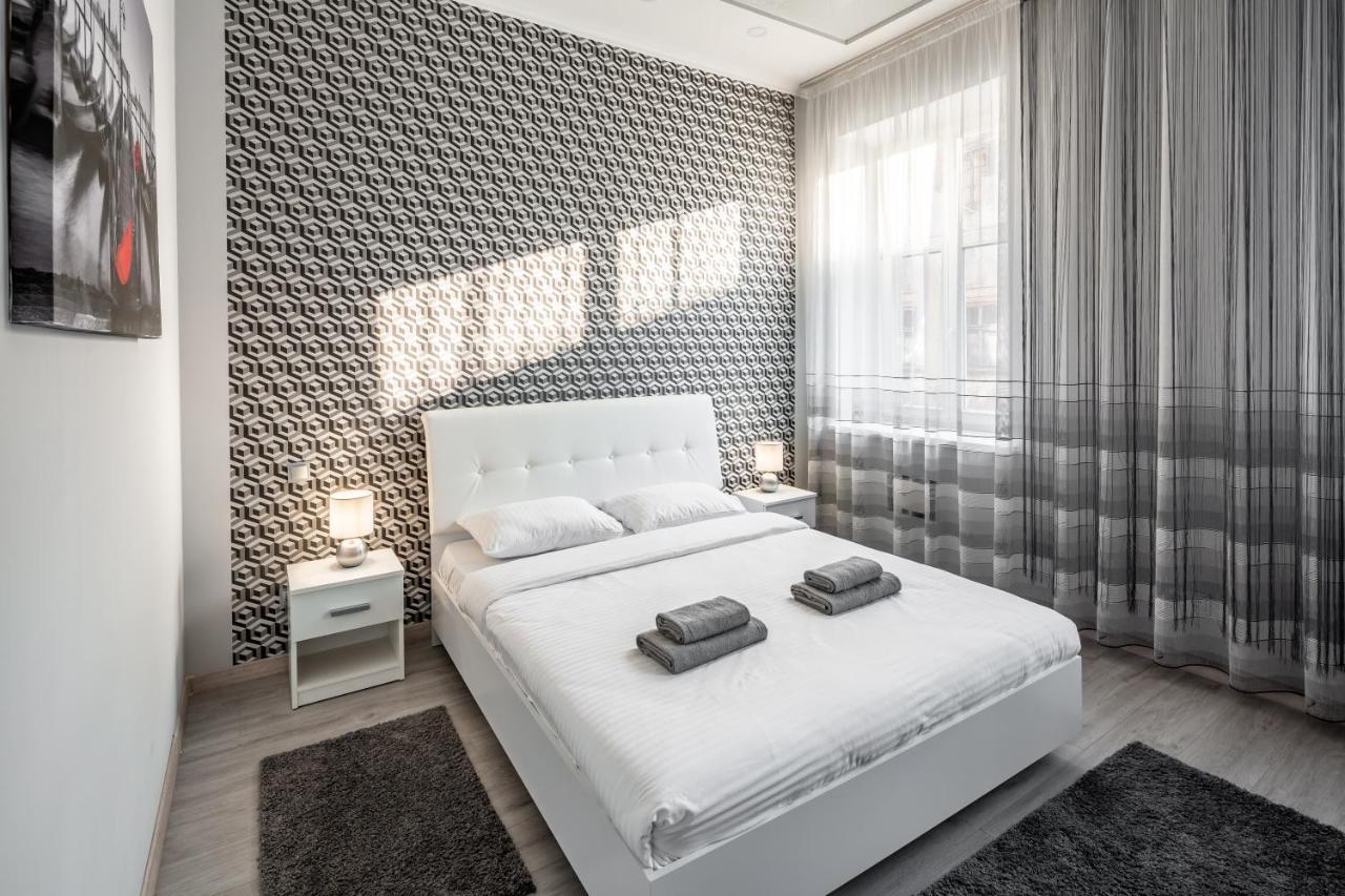 Apartment On Lesya Ukrainka Лвив Екстериор снимка